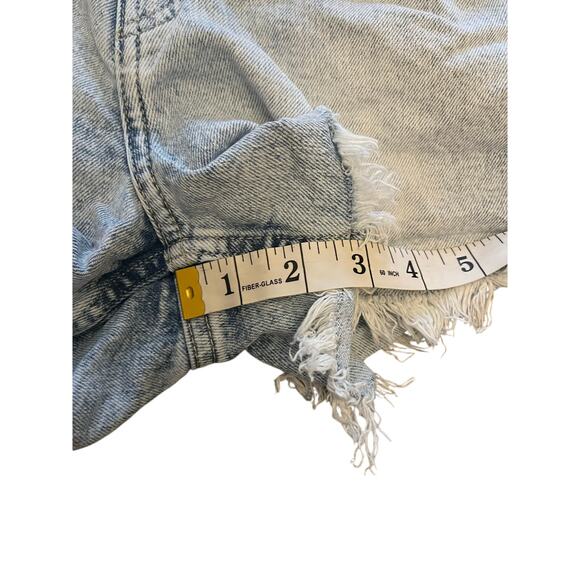 H&M Divided Women's Acid Wash High Waisted Denim Shorts Size 0 Blue - Picture 7 of 7